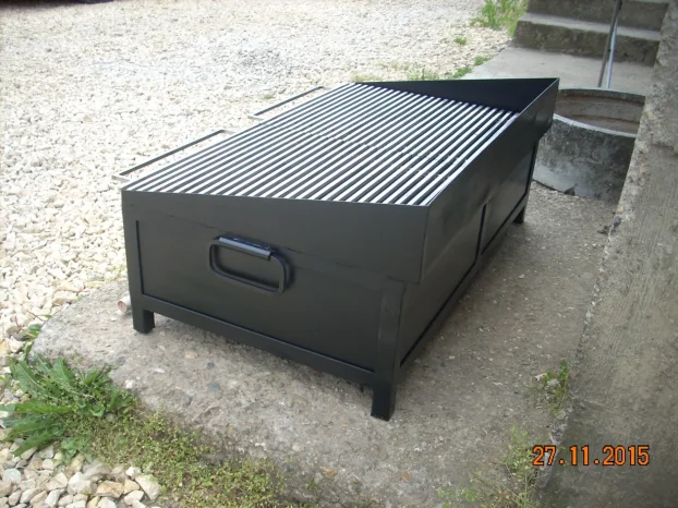 Polu - Profi Rostilj 90 x 50! (Prohrom resetka, Dublja kutij