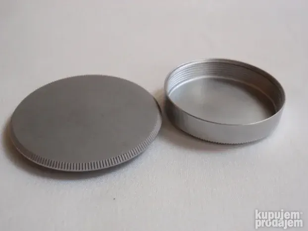 POKLOPCI 42mm niklovani