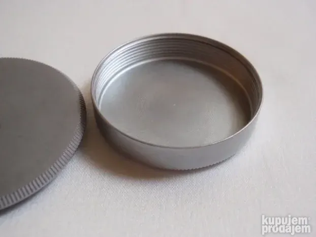 POKLOPCI 42mm niklovani