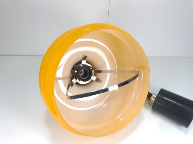 Vintage 70e Space Age Orange Yugoslavia