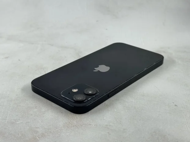 iPhone 12 64GB-12 Meseci Gar /Joker Mobil-56621 A