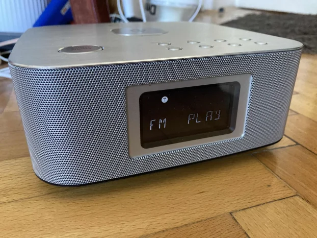 Bluetooth Dab+ FM radio Aux IN soundmaster ur411si
