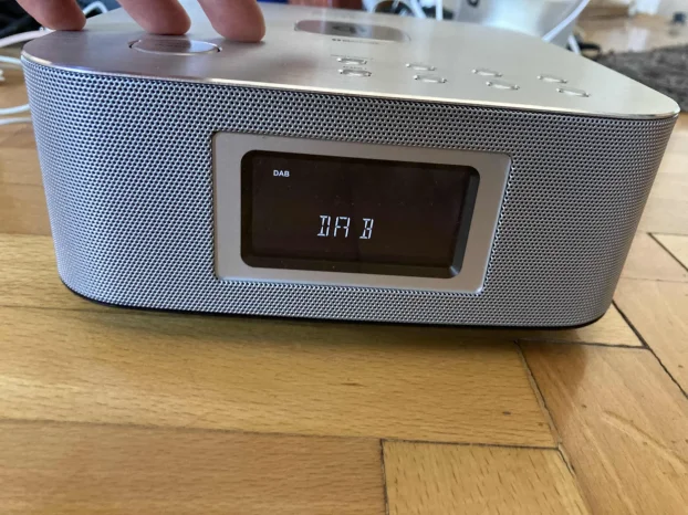 Bluetooth Dab+ FM radio Aux IN soundmaster ur411si