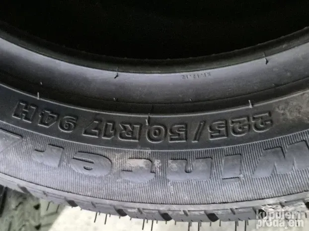 225 50 17 MS ZIMSKA 1KOMAD TIGAR VINTERA Nova 50e