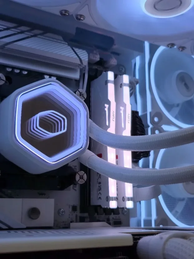 Ryzen 7 7800X3D RX 9070 X870 32GB 1TB - SM088PC