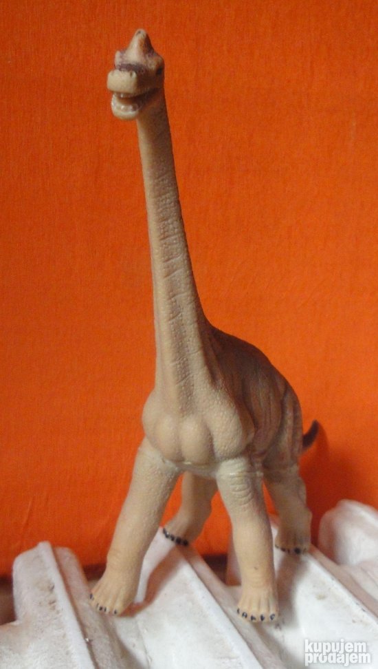 dino Brachiosaurus visok 24cm brsti tršnju na salašu