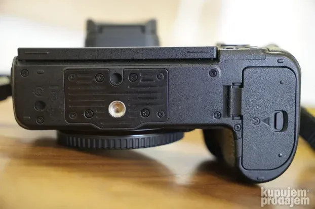 Nikon Z6 - 24.000 okidanja - Garancija