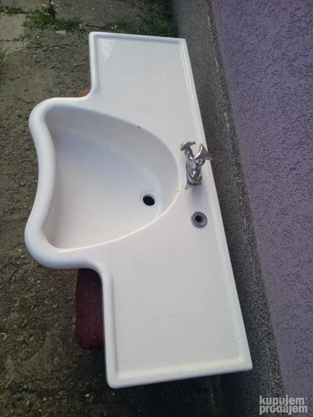 stari lavabo za retro frizerske salone