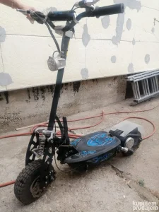 Trotinet Evo 1000W elektricni skuter