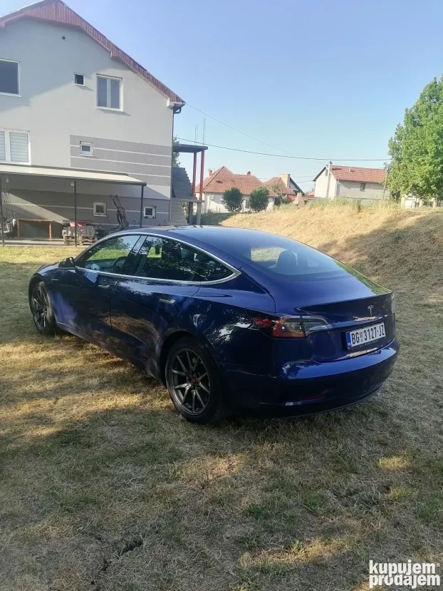 2019 Tesla Model 3 AWD (4X4) Long range