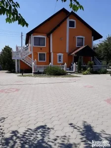 Bor, Slatinsko naselje, 5+ petosobna, 250 m²