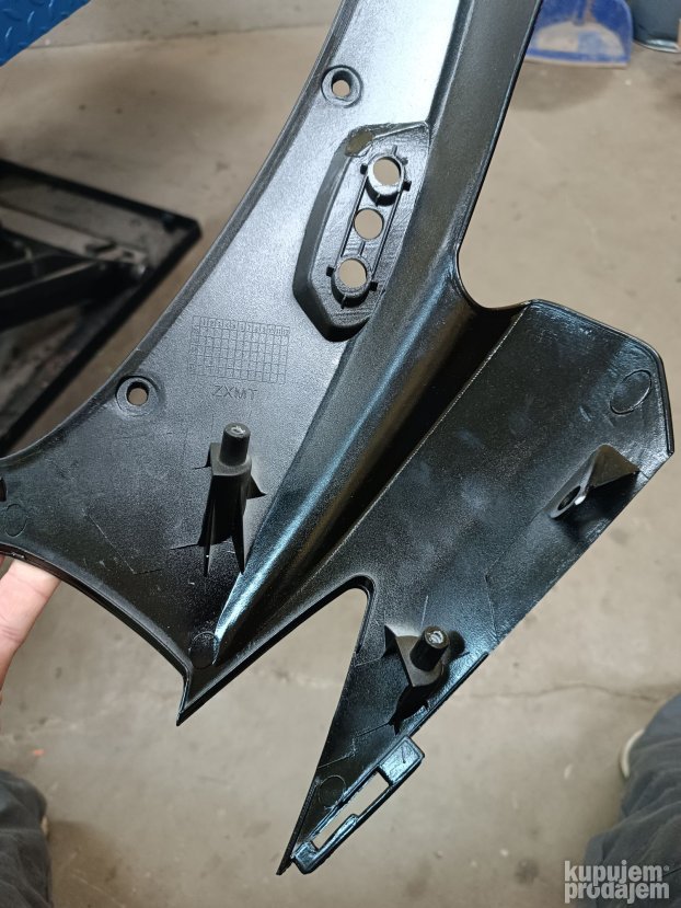 Suzuki GSXR 600 750 K6 K7 maska