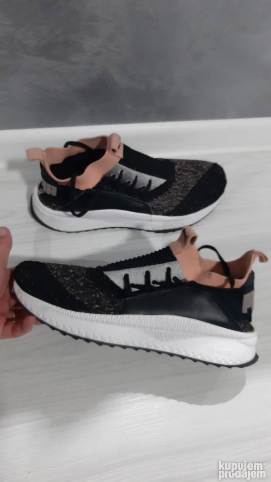 PUMA patike br. 41 / ORIGINAL - kao nove
