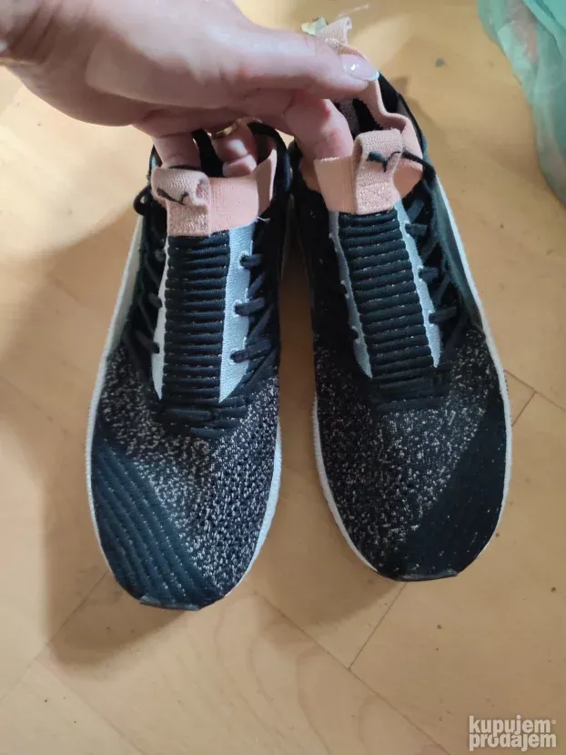 PUMA patike br. 41 / ORIGINAL - kao nove