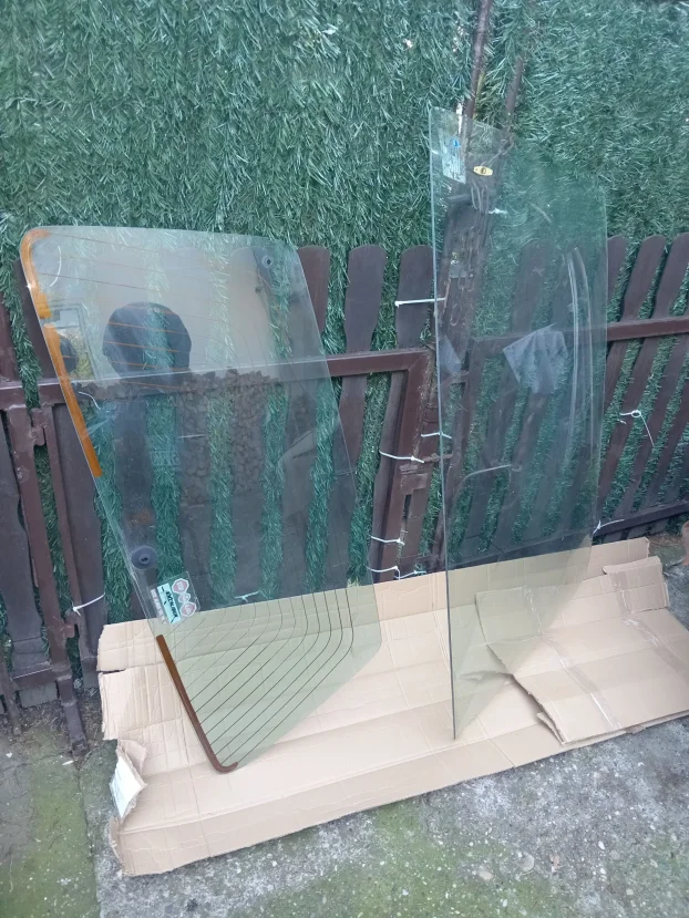 Fiat uno 2, šoferke prednja zadnjai stakla vrata