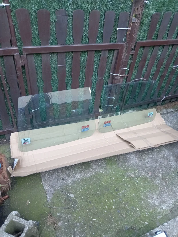 Fiat uno 2, šoferke prednja zadnjai stakla vrata