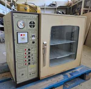 Vakumska sušara - laboratorijska vakumska peć