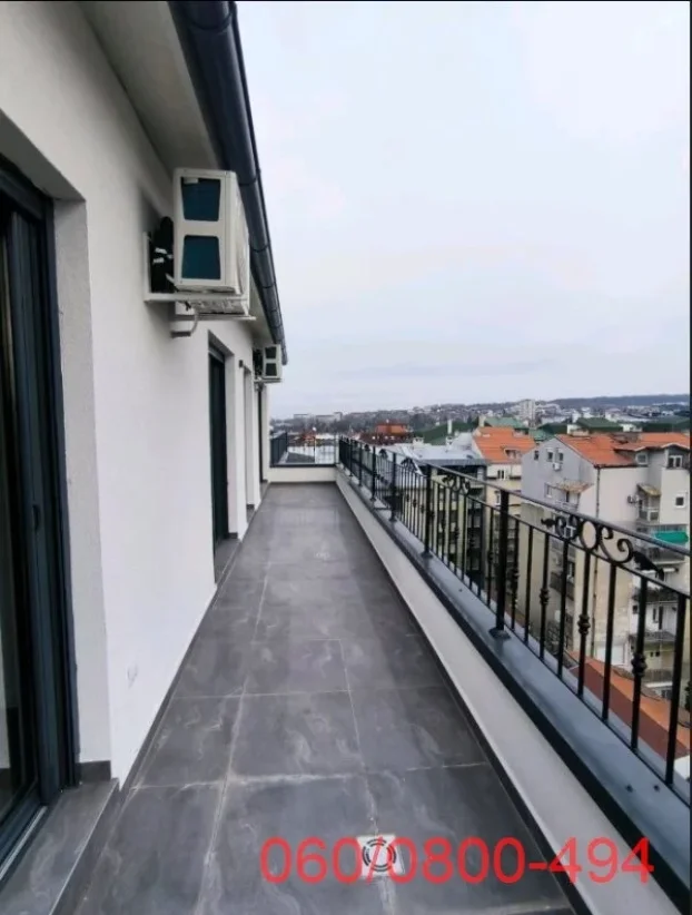 Luke Vukalovića, Vukov Spomenik, troiposoban, 92 m²
