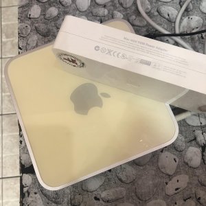 Mac mini A1176 sa original punjačem!