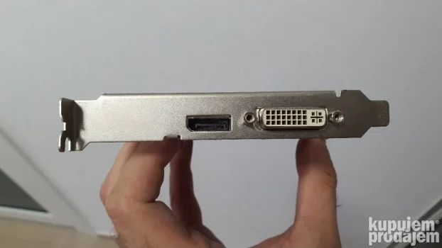 Graficka AMD Radeon HD 7400 1GB DDR3