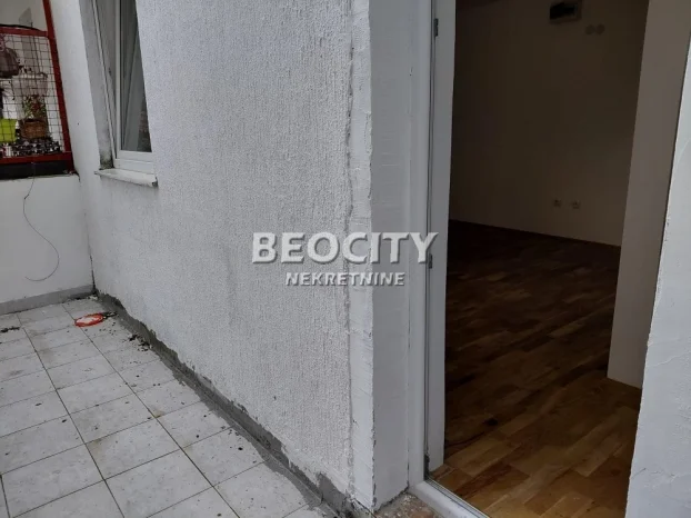 Mome Stanojlovića, Vidikovačka padina, Rakovica, Beograd - KupujemProdajem