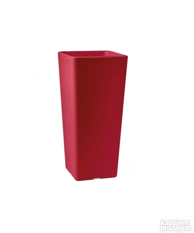 Plasticna saksija