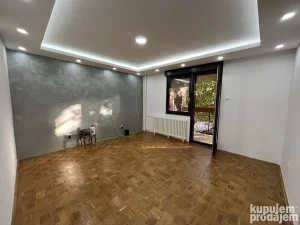 Na prodaju stan 75m2