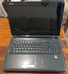 Notbuk ASUS K50IN