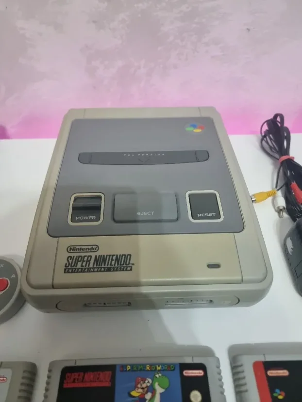 Super Nintendo Original konzola + 3 Original igre