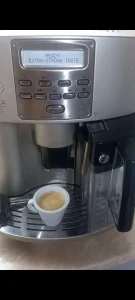Delonghi Magnifica - espreso aparat za kafu
