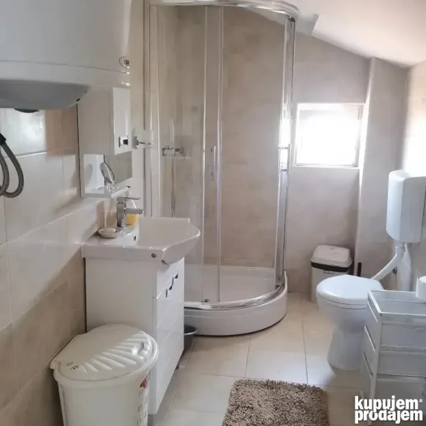 3 Apartmana na Srebrnom jezeru, zamena za stan u Ni, Bg, Ns