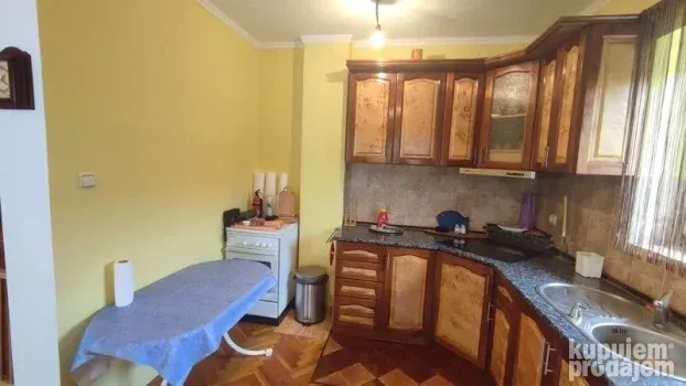 Odlična kuća na Klisi, 250m2