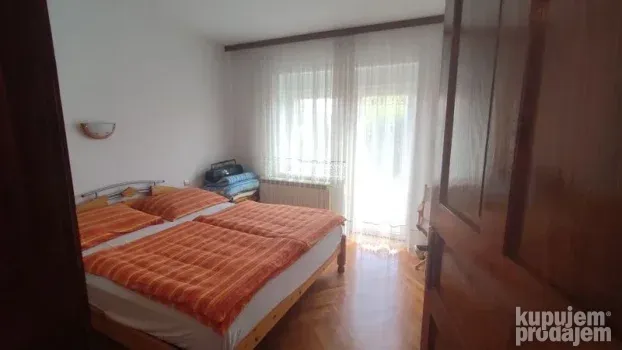 Odlična kuća na Klisi, 250m2