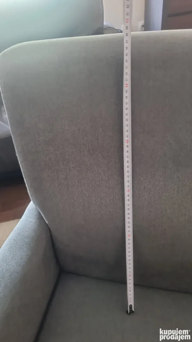 Fotelja Emmezeta kao nova