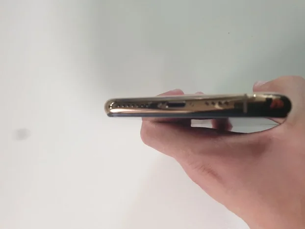 Apple iPhone 11 Pro Max 64GB GOLD