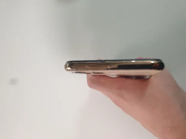 Apple iPhone 11 Pro Max 64GB GOLD