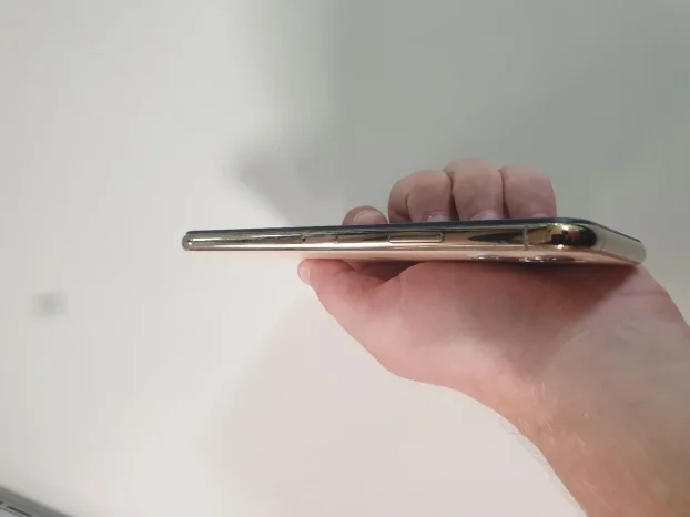 Apple iPhone 11 Pro Max 64GB GOLD