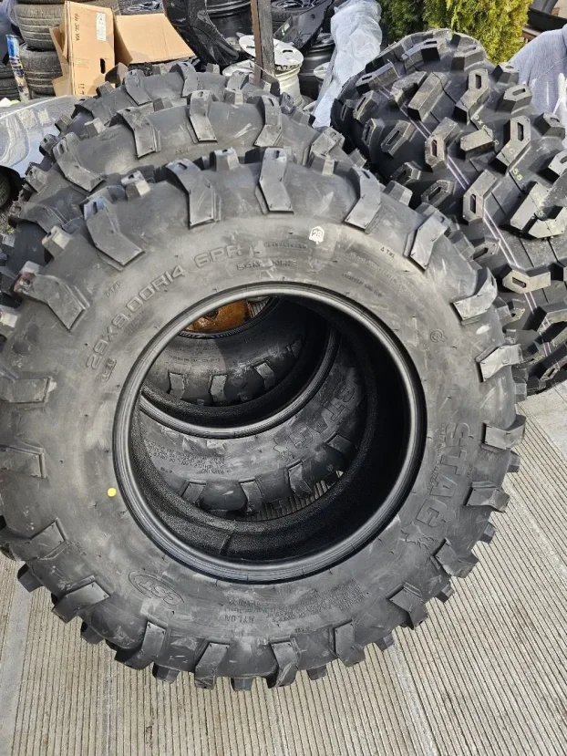 nove  CST ( atv / quad / kvad ) gume