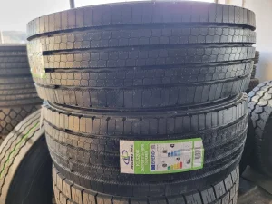 265/70 r17,5  LINGLONG