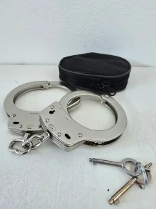 Celicne lisice sa 2 kljuca policijske metalne lisice