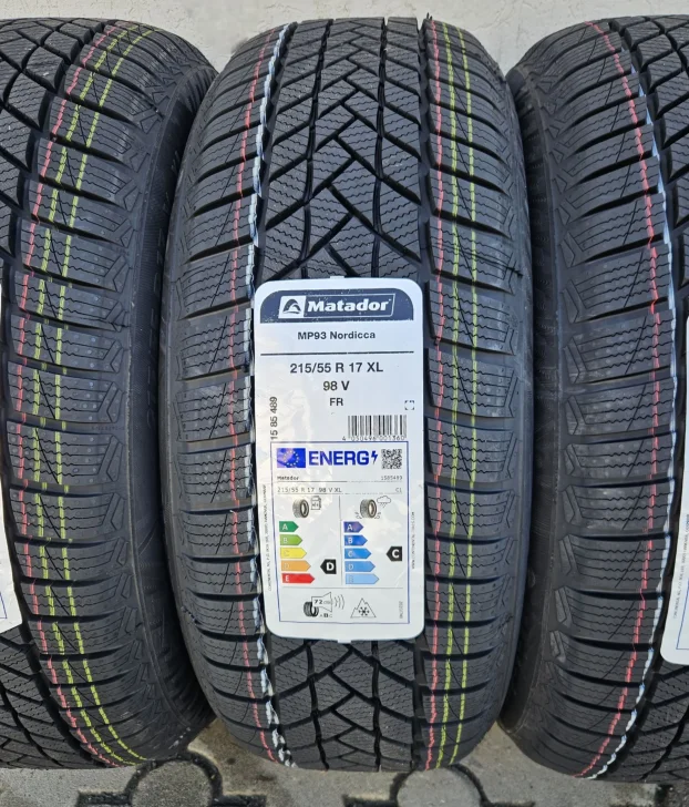 nove zimske gume 215/55 R17 Matador