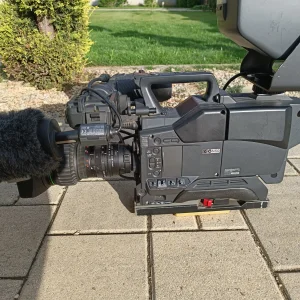 Sony profesionalna studijska TV kamera + Canon BCTV objektiv