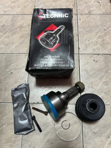 Zglob MAZDA 323 4 626 3 KIA Sephia