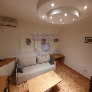 Garsonjera, centar, 20m2