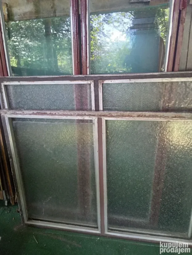 Svetlarnik KupujemProdajem