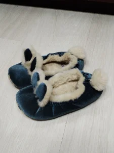 Patofne zeka sa ušima i repom broj 30