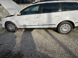 Vrata passat b6 bela lb9a