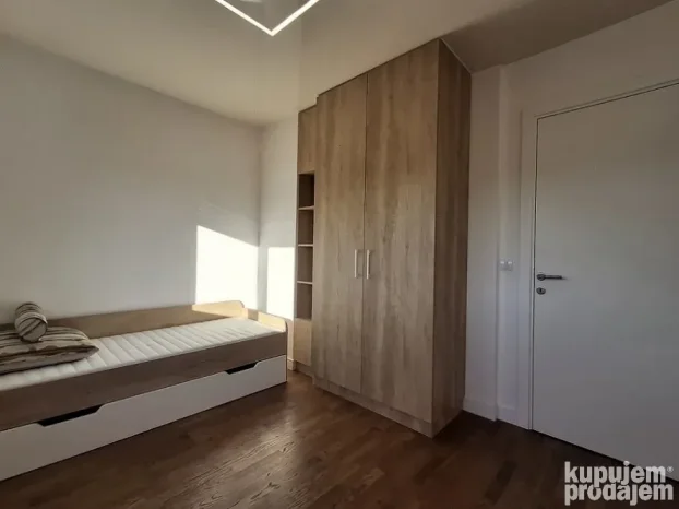 Skadarska, Tošin bunar, 3.0 trosoban, 86 m²