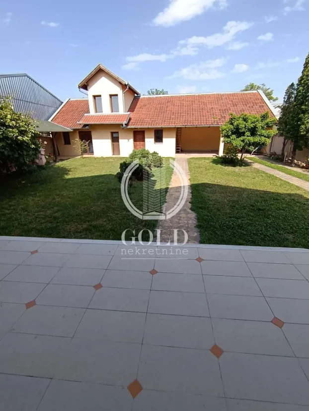 Stari Majur, 5+ petosobna, 250 m²