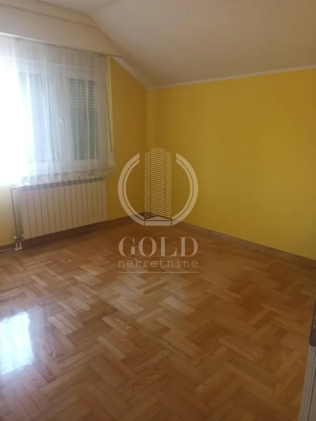 Stari Majur, 5+ petosobna, 250 m²
